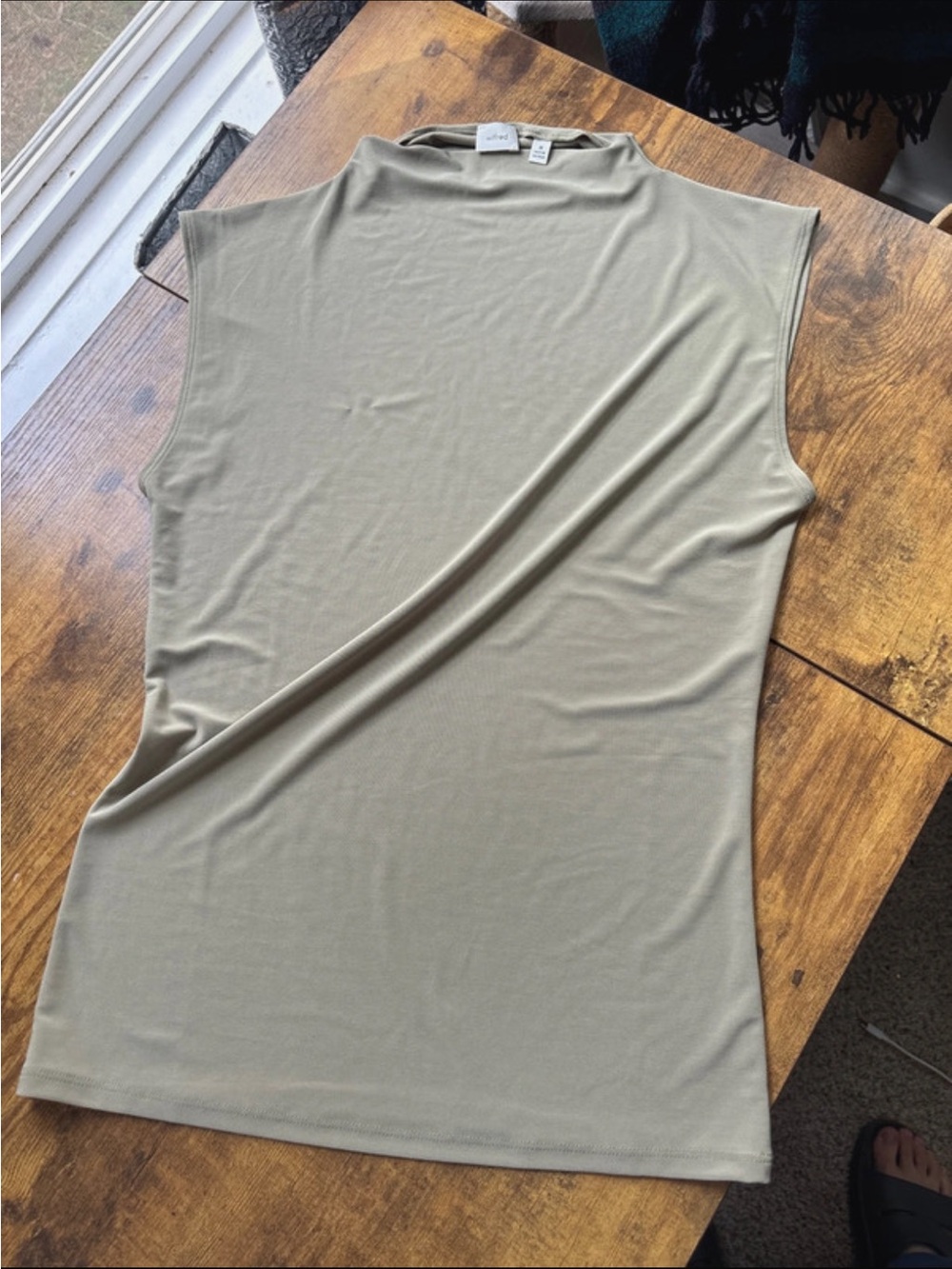 Aritzia Botanist Top in Olive